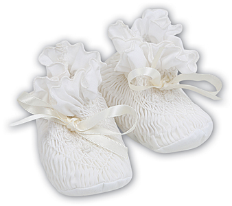 Sarah Louse Girls Ivory Christening Shoes 004407GP