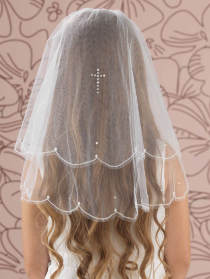Linzi Jay -c- White Veil LA150